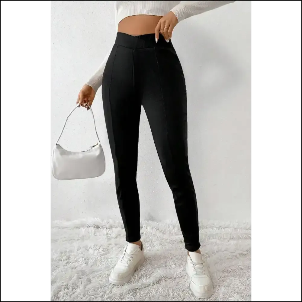 Black Crossed Waist Leggings: so Comfy, It's Criminal 😈