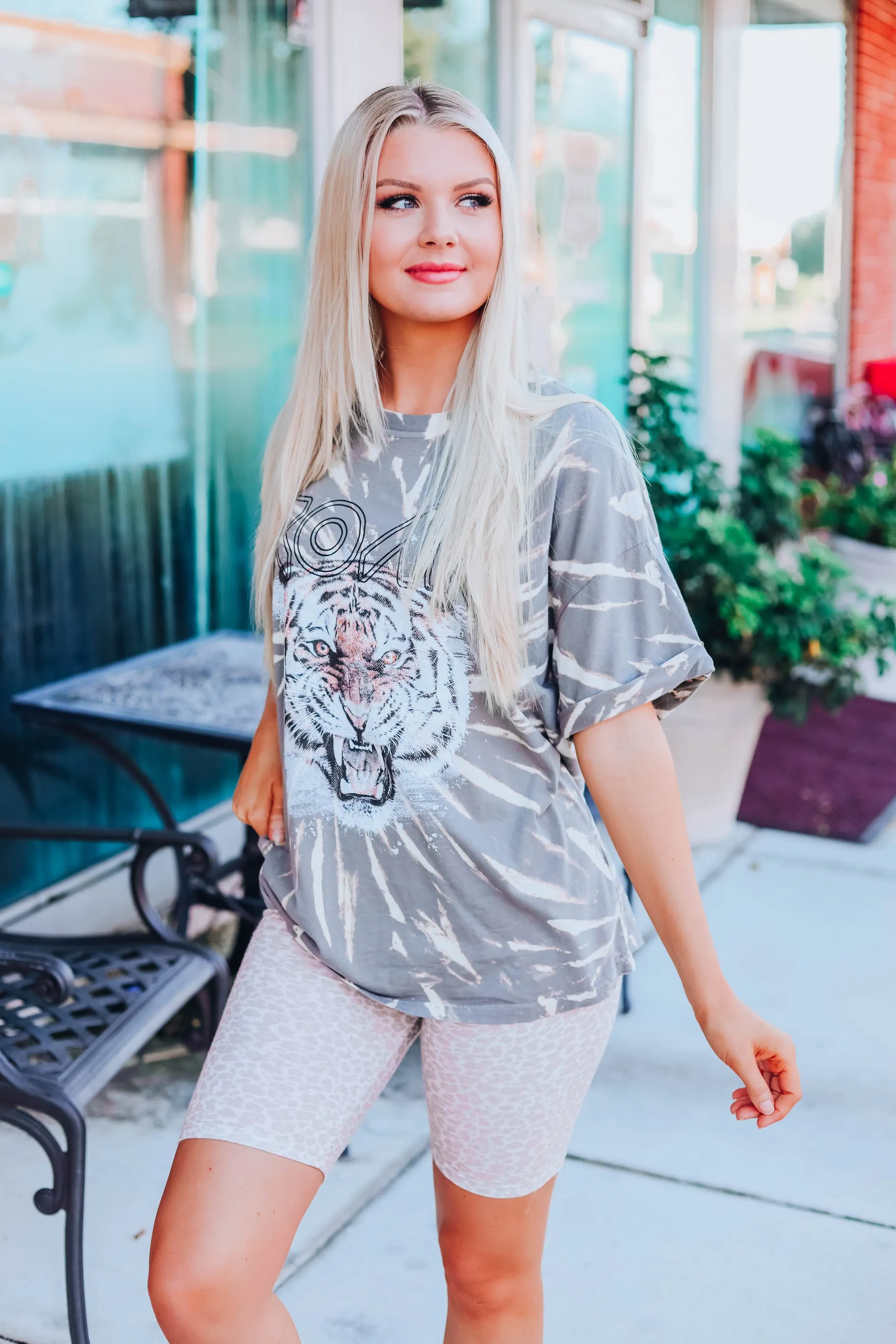 Bleach Wash Tiger Graphic Tee