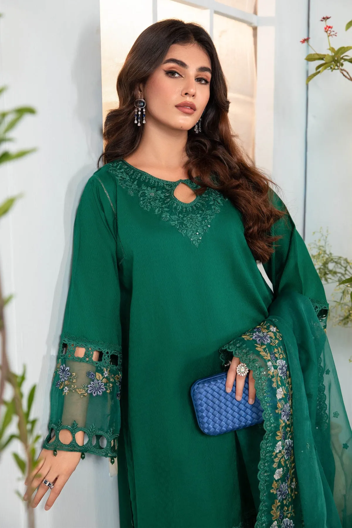 Bottle Green Embroidered Pakistani Salwar Kameez Dupatta Salwar Suit