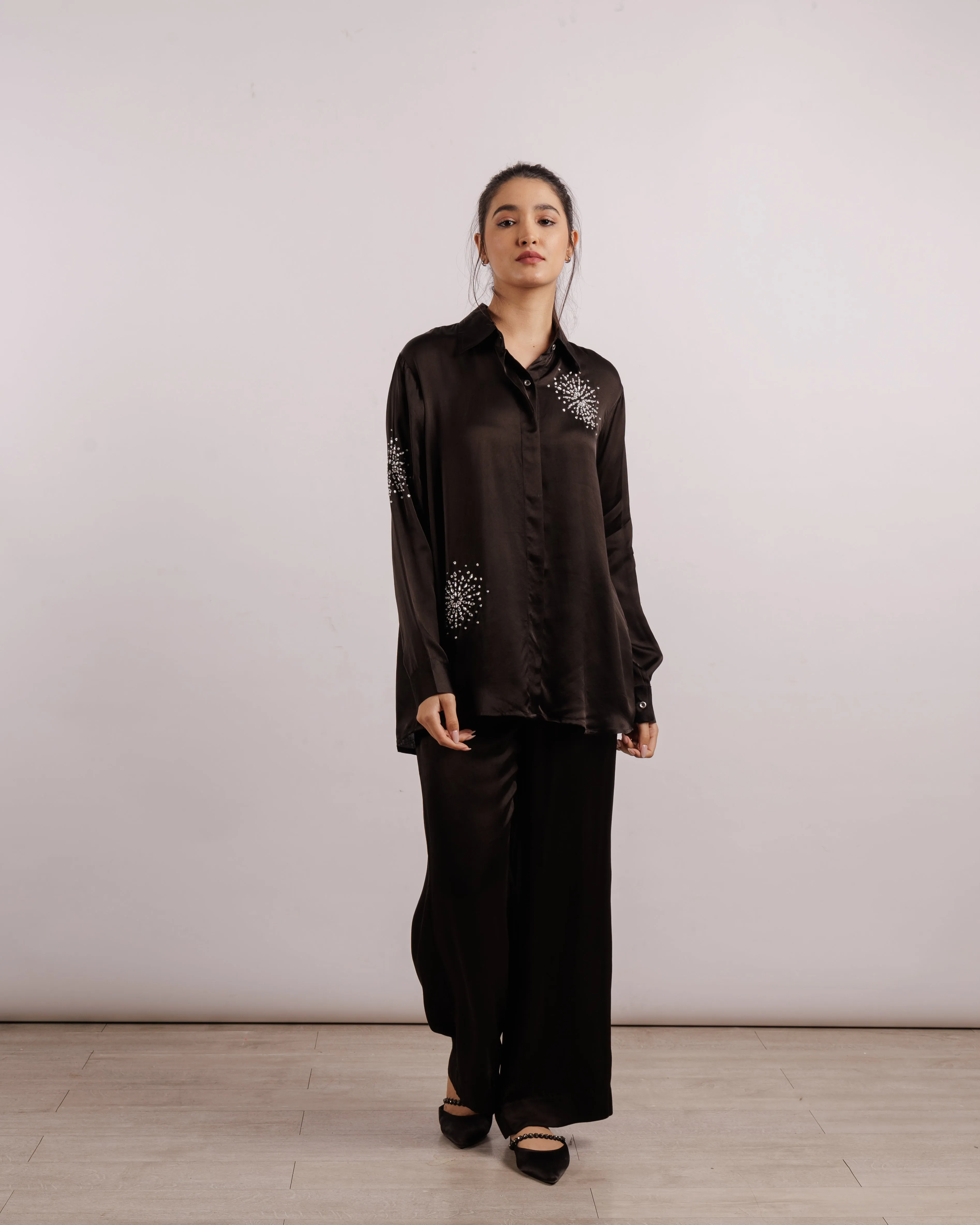 Brunia Shirt and Trousers Set