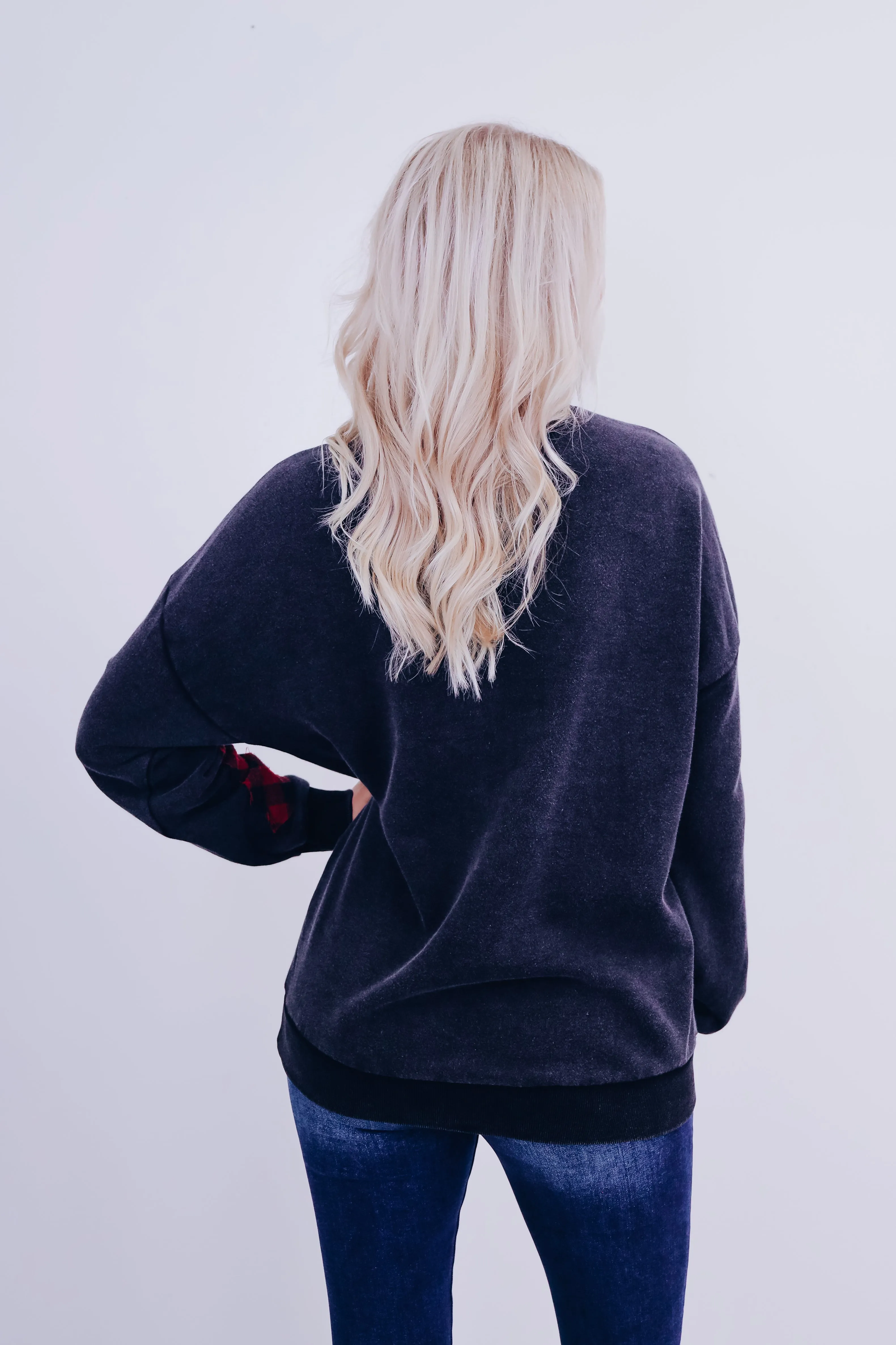 Buffalo Plaid Tree Patch Sweatshirt- Black
