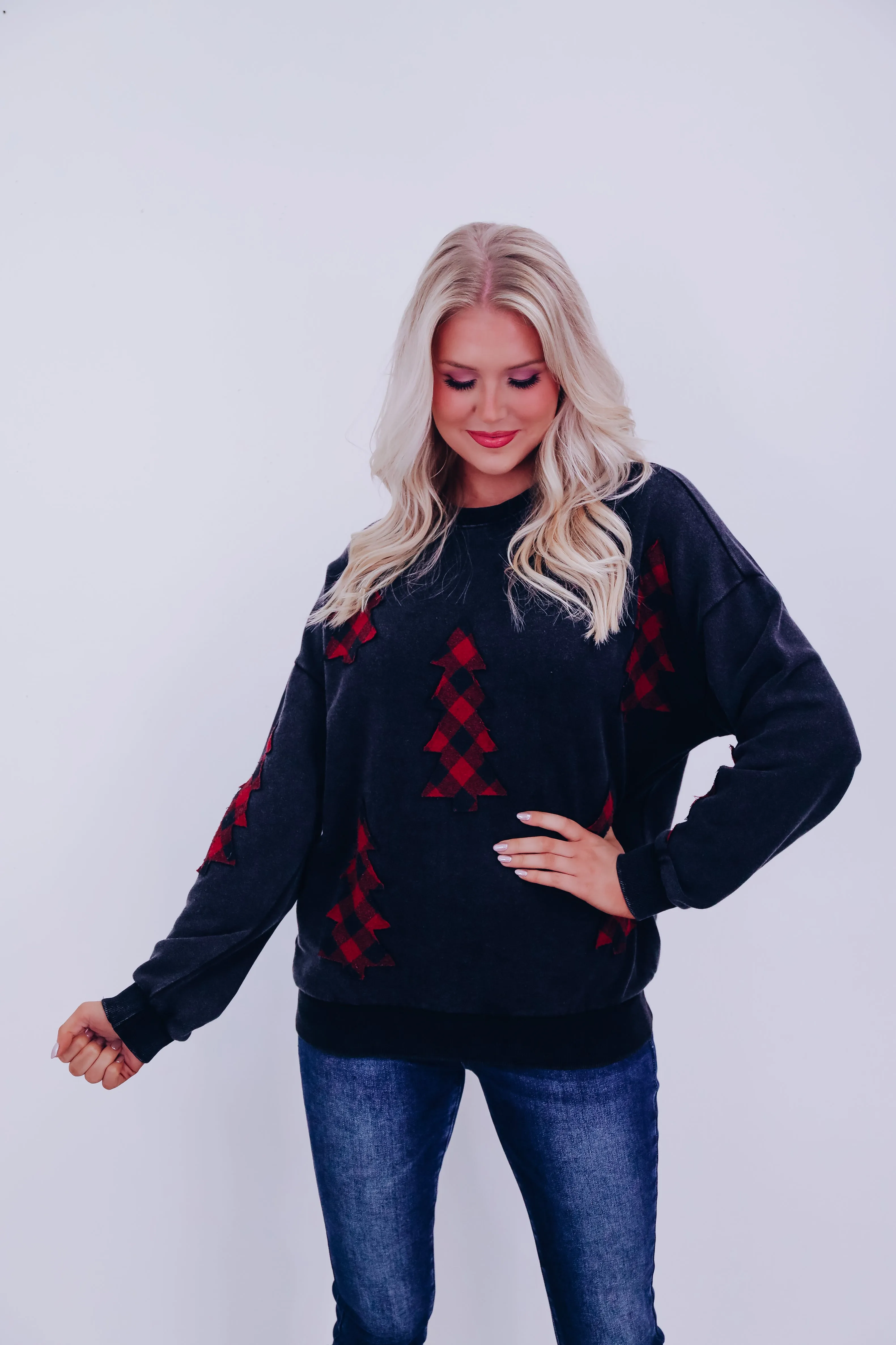 Buffalo Plaid Tree Patch Sweatshirt- Black