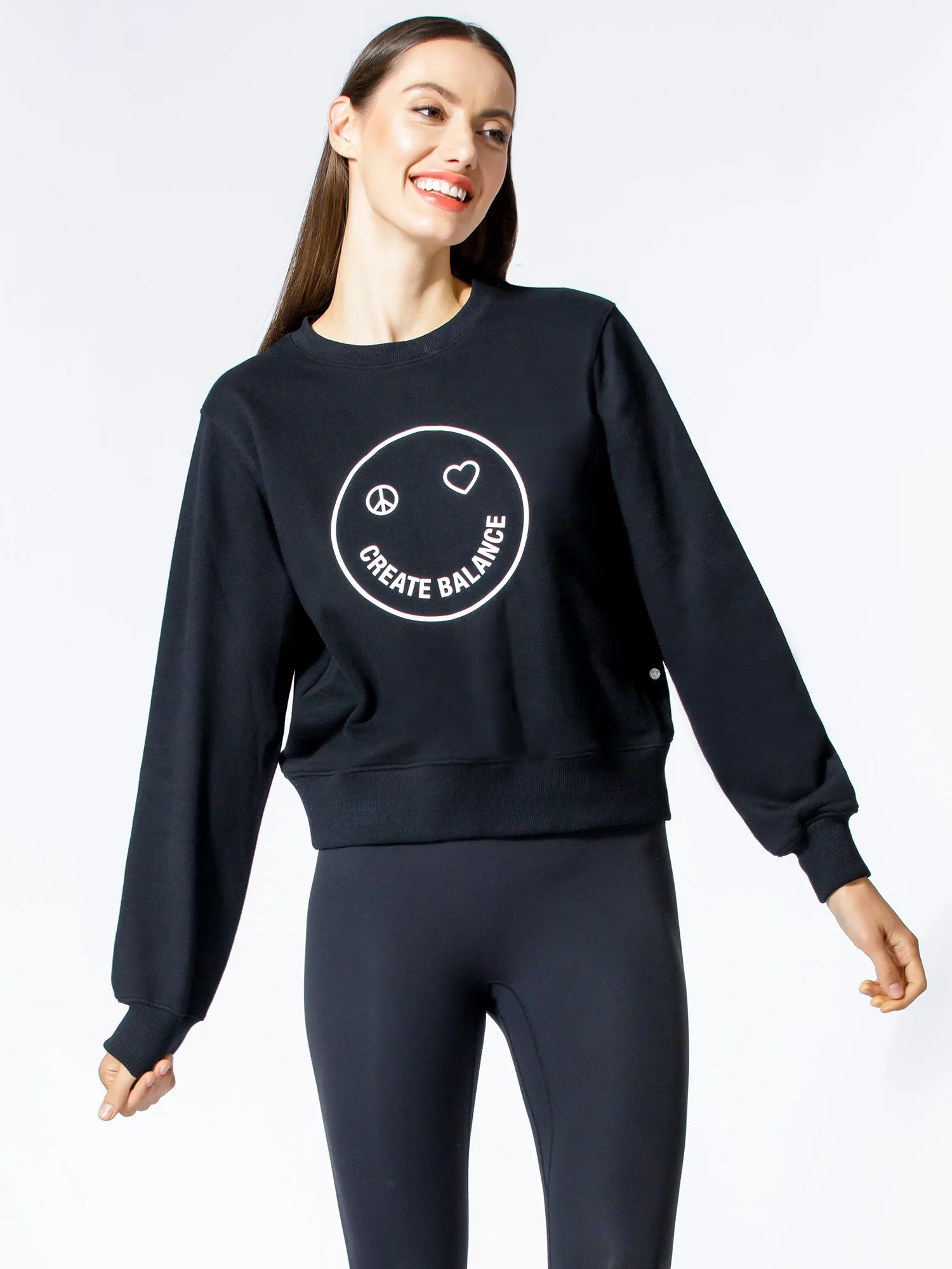 HAPPY GLOW SWEATSHIRT, BLACK