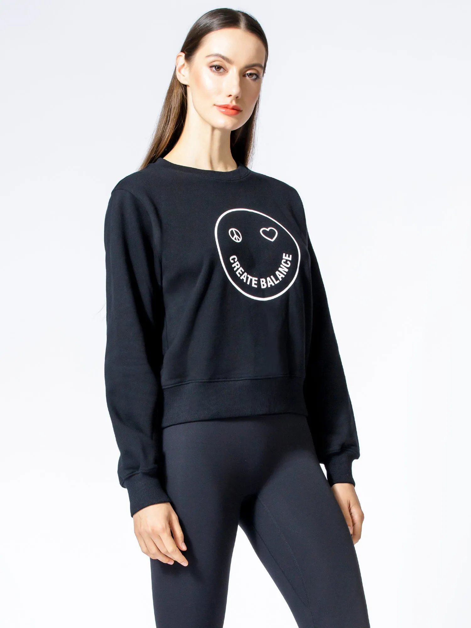HAPPY GLOW SWEATSHIRT, BLACK