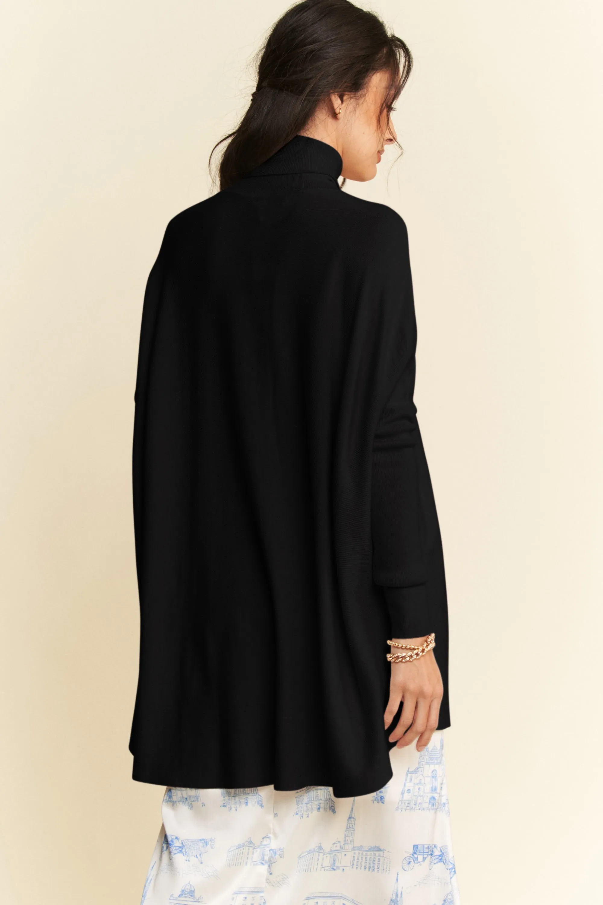 Hazel Blues® |  Davi & Dani High-Low Turtleneck Long Sleeve Knit Top