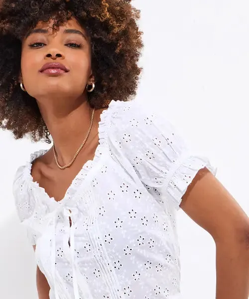 Joe Browns 10 White Beautiful Broderie Top - WA415A
