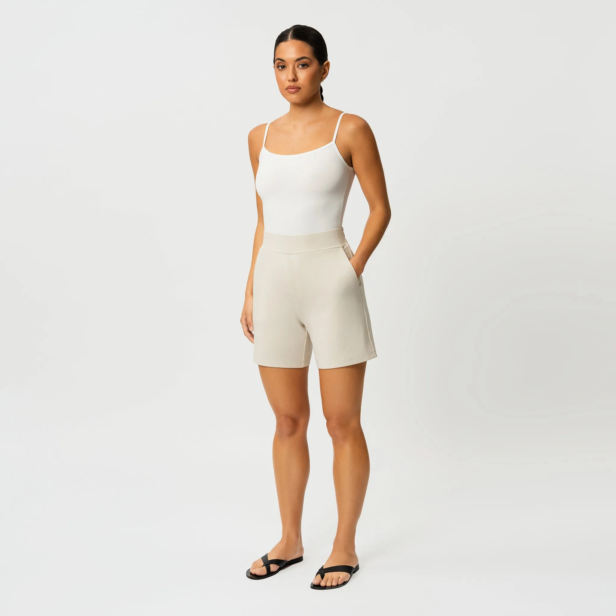 Light Ponte Shorts