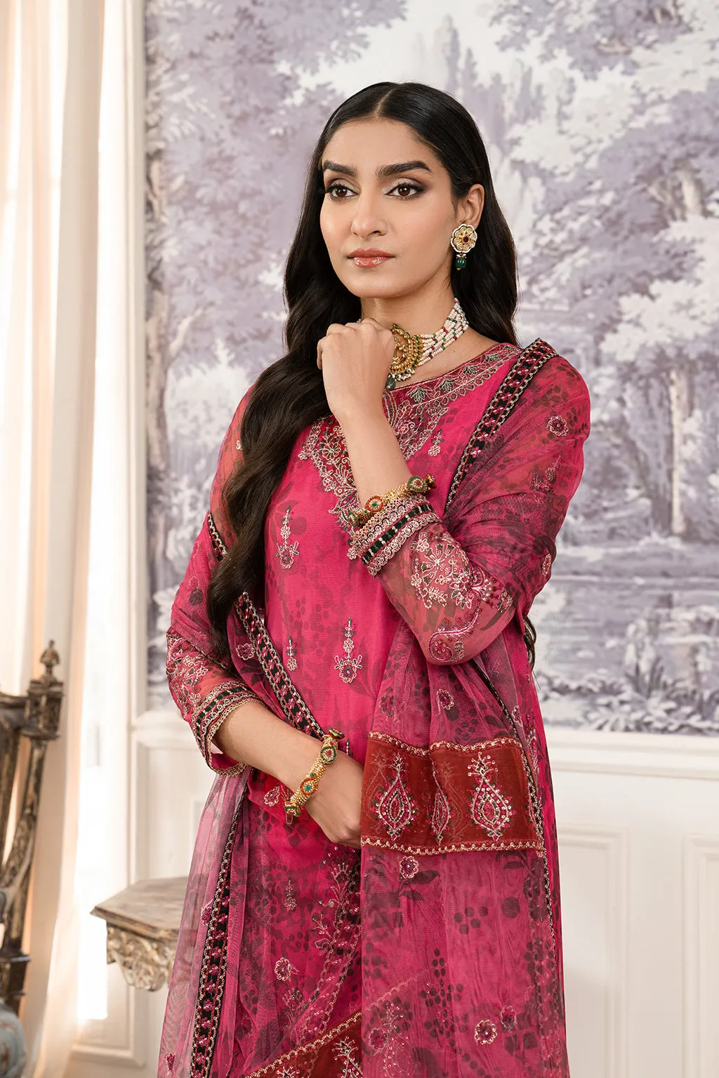 Luxury Shocking Pink Embroidered Pakistani Salwar Kameez Dupatta