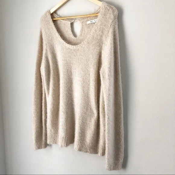 Max Studio Fuzzy Cream White Sweater Sz Large