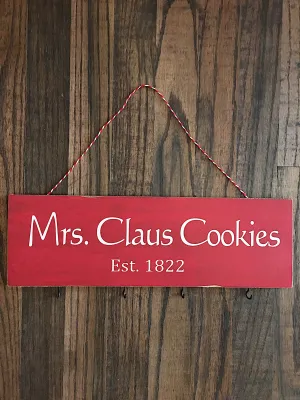 Mrs. Claus Cookies Utensil Rack