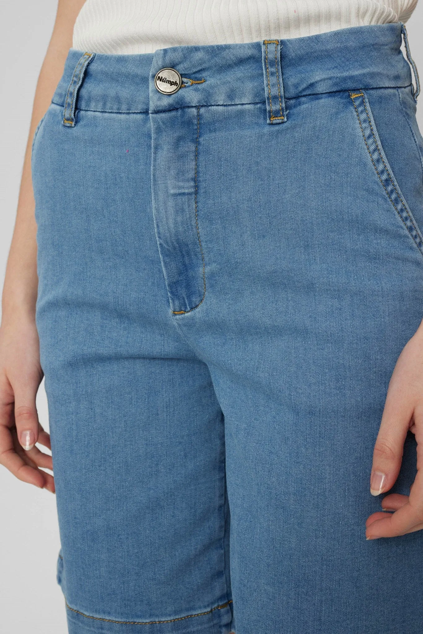 NUAMBER SHORTS - LIGHT BLUE - Light Blue Denim