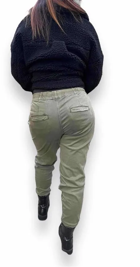 Patch Pocket Pant - Solid Olive