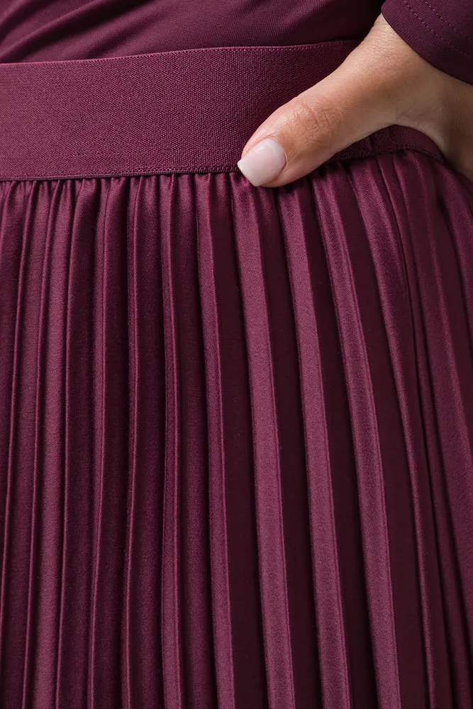 Satin Maxi Pleated Skirt Burgundy