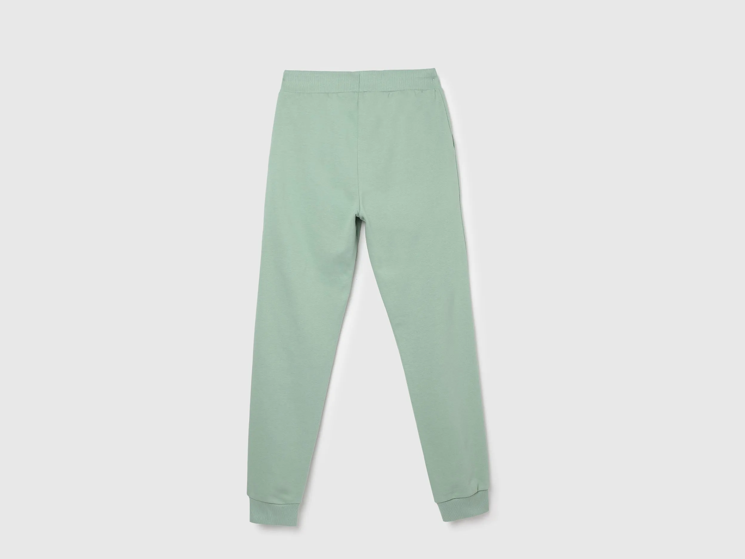 Solid Pattern Regular Fit Trousers