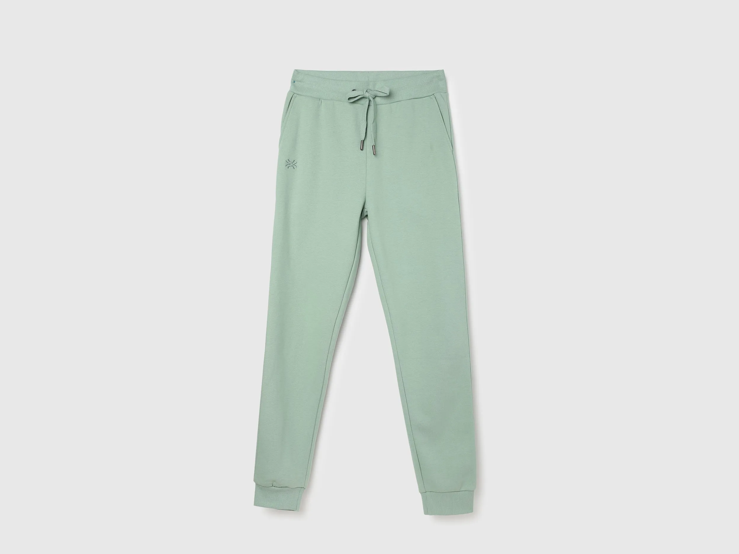Solid Pattern Regular Fit Trousers