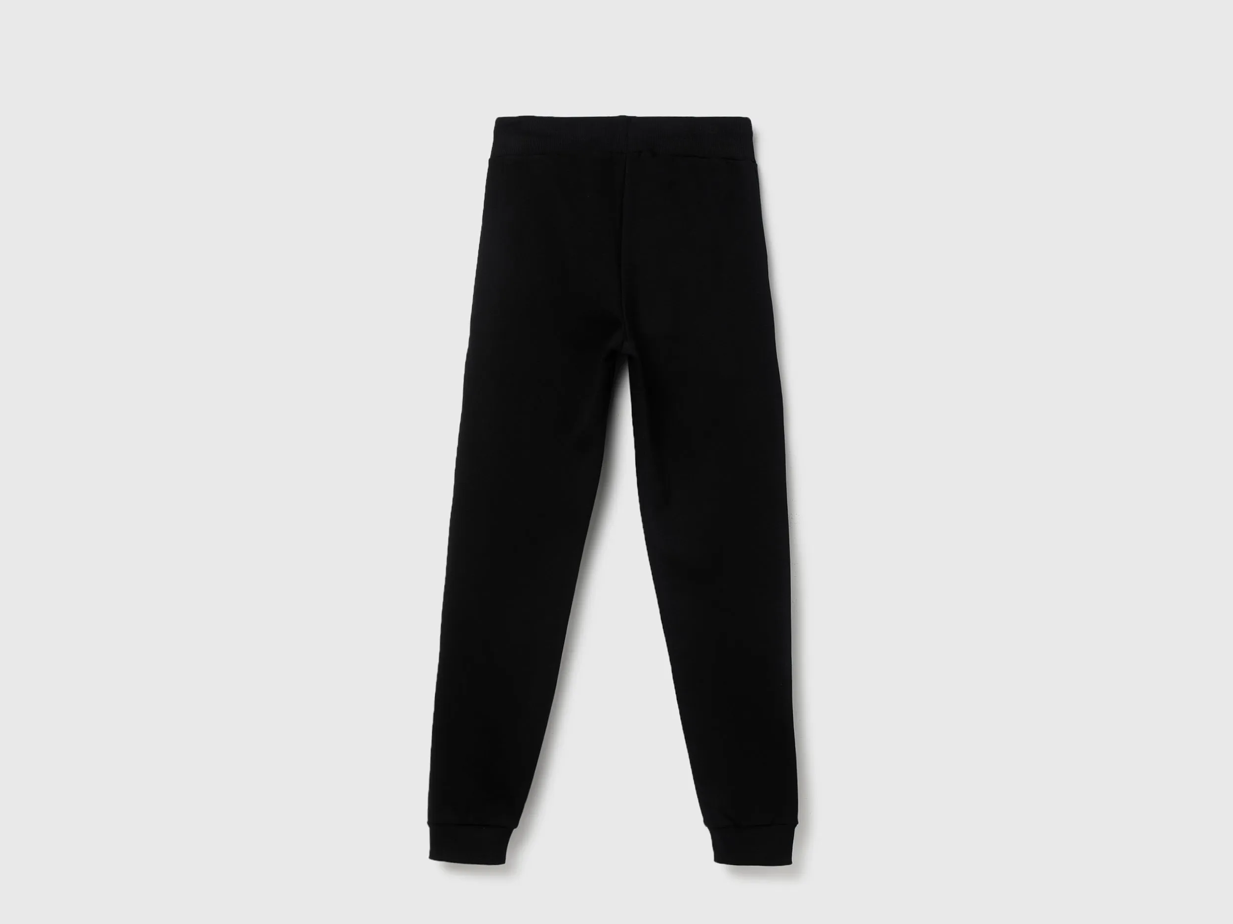 Solid Pattern Regular Fit Trousers