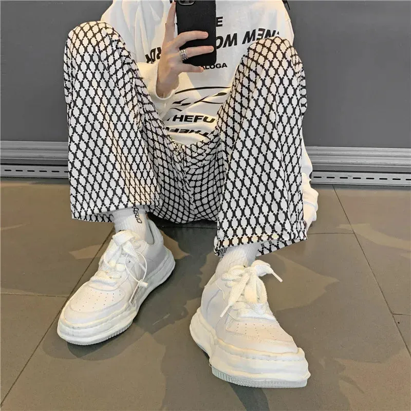 Stilvolle Sommer-Essentials: Die Venti Stripes Casual Hose für Herren