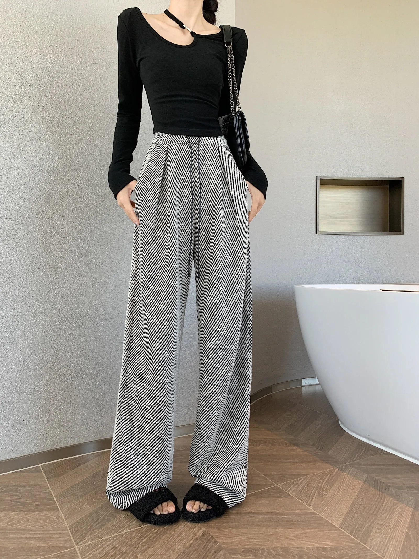 Stylish Straight Leg Sweatpants in Slouchy Relaxed Fit for Women
