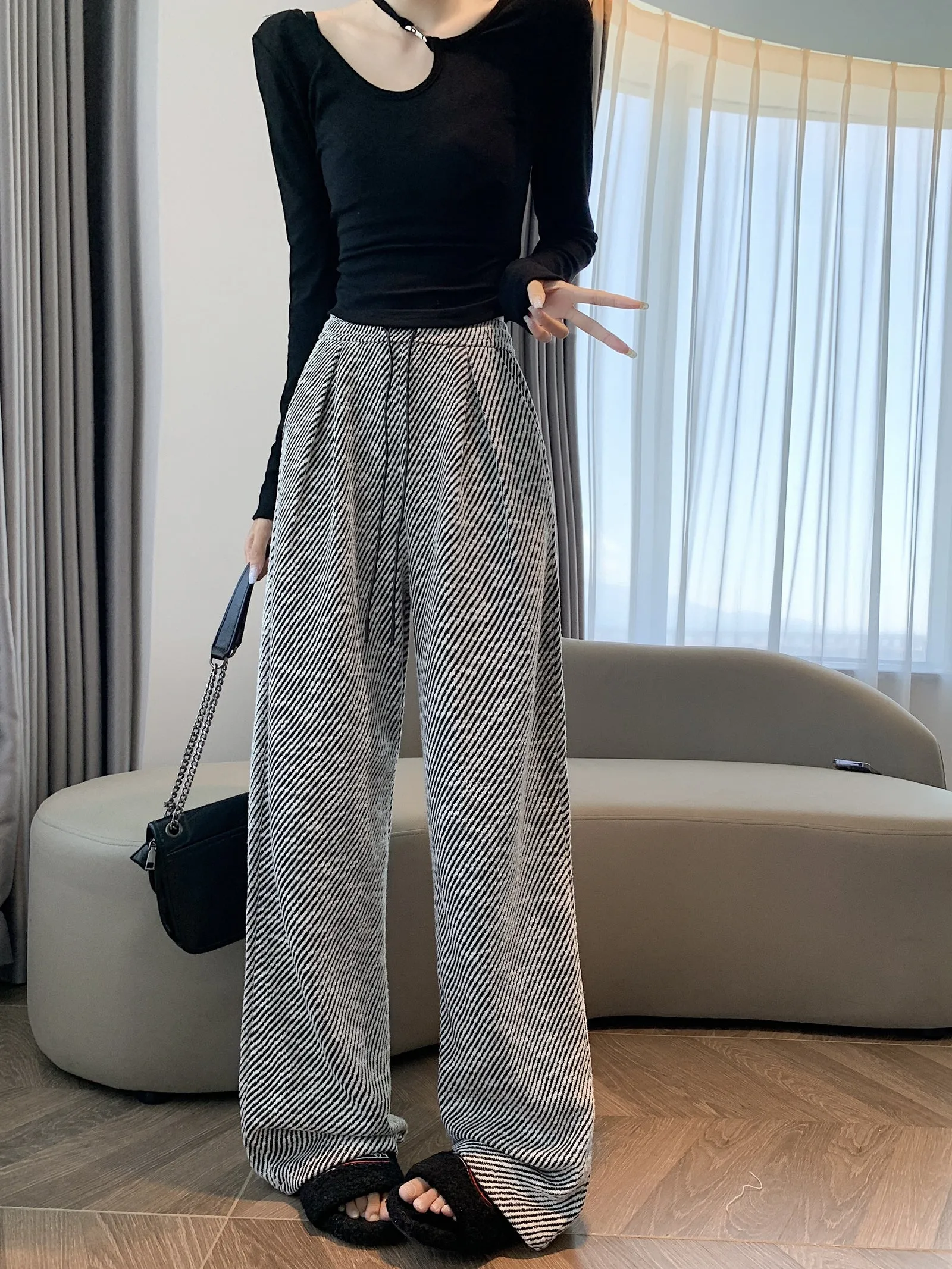 Stylish Straight Leg Sweatpants in Slouchy Relaxed Fit for Women