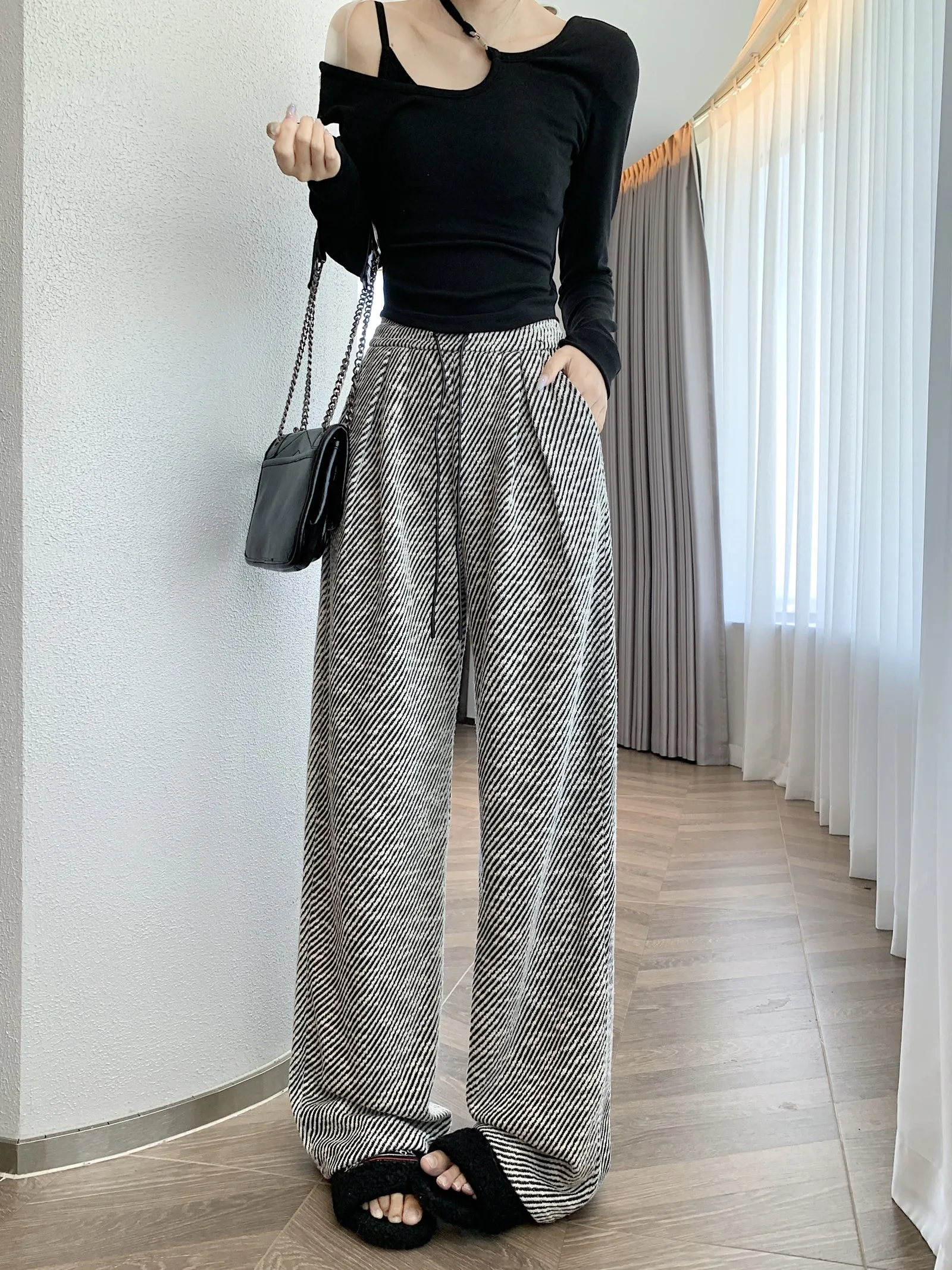 Stylish Straight Leg Sweatpants in Slouchy Relaxed Fit for Women