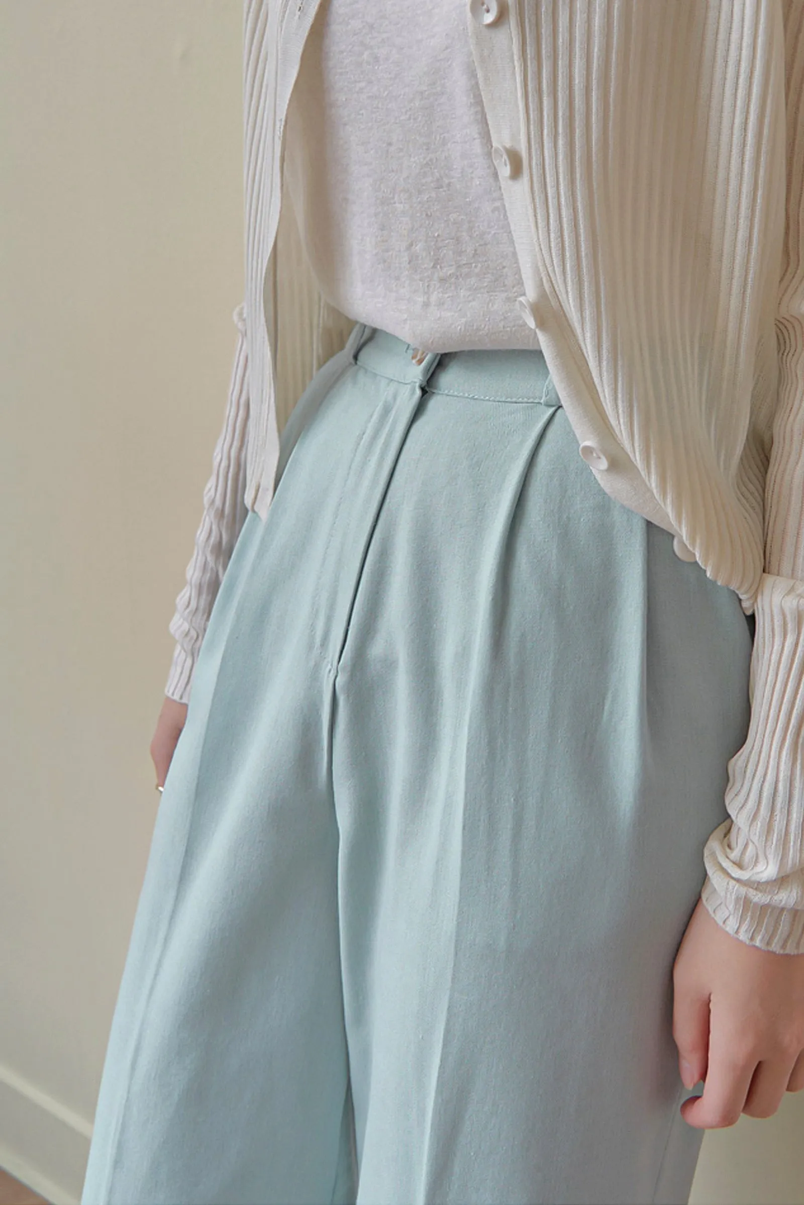 The Sebin Linen Wide Leg Trousers