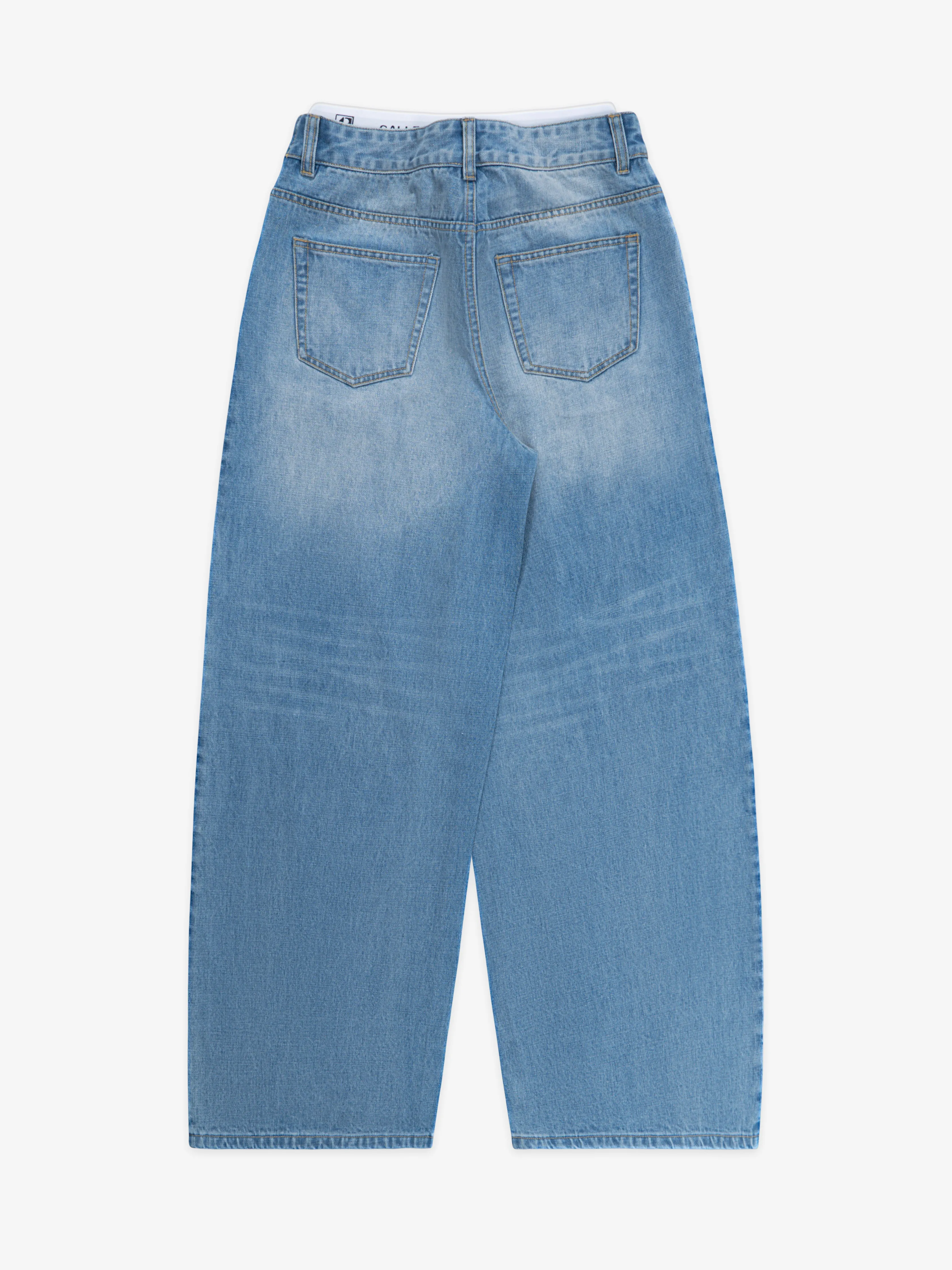 Washed effect jeans