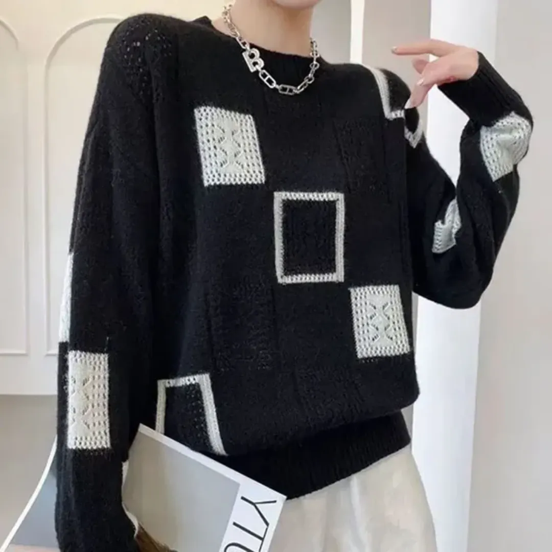 Women's Black And White Sweater | Knitted